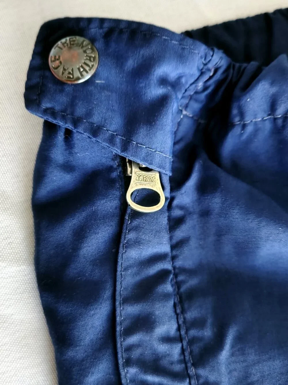 Mens The North Face Size M Color Blue Full-Zip Side Zips Waterproof Pants
